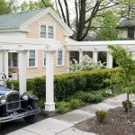 photo of main house exterior
