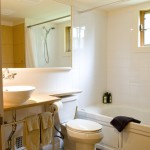 photo of hillview bathroom